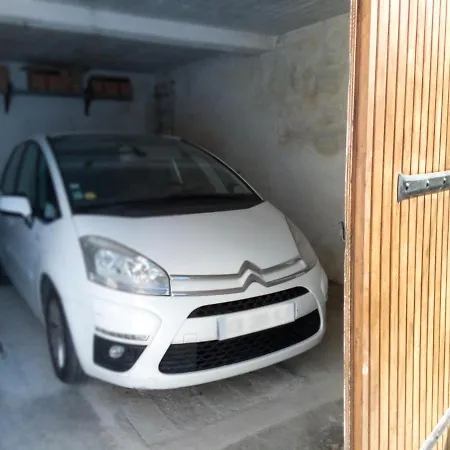 Hote-aix-centre-garage-piscine * エクス＝アン＝プロヴァンス